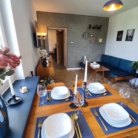 - Chomikowka Apartment *